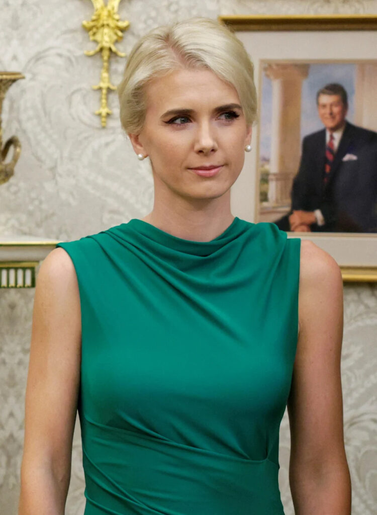 Https3A2F2Fmedia.zenfs .com2Fen2Fthedailybeast.com2Ff1fdceb48ae8e45490e329db7c52ee08